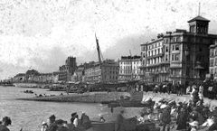 Hastings-seafront.-c1910.